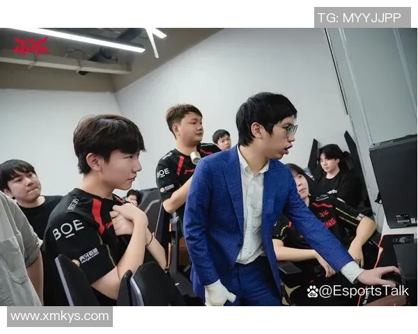 esports数据深入剖析JDG战队在英雄联盟中的区域防守策略与战术布局 esports数据深入剖析JDG战队在英雄联盟中的区域防守策略与战术布局